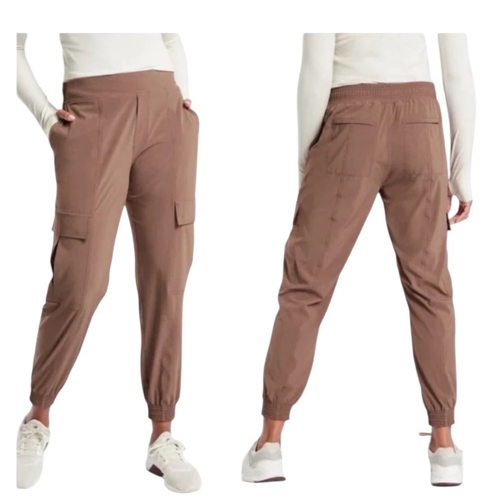 Athleta Chelsea utility jogger size 8 hiking outdoor earthy athletic athleisure